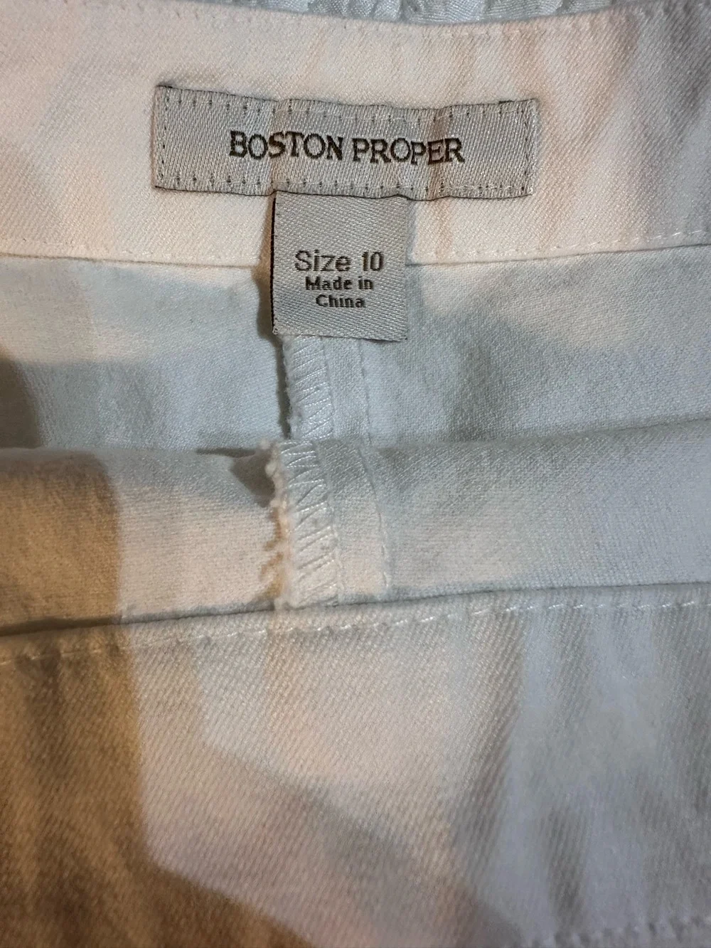 Boston Proper Women's White High-Waist Tailored Shorts Cotton Blend Size 10